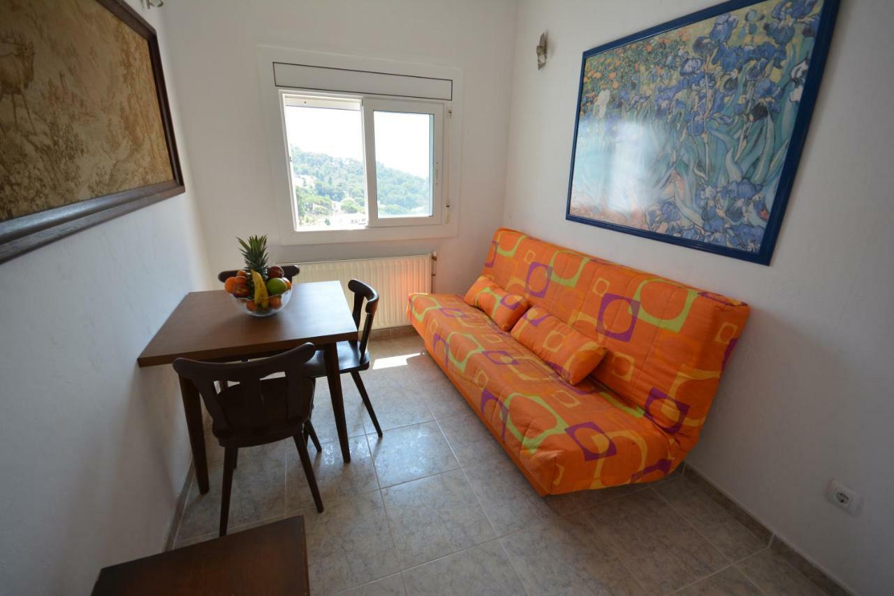 Lloret Apartments Lloret de Mar Exteriör bild